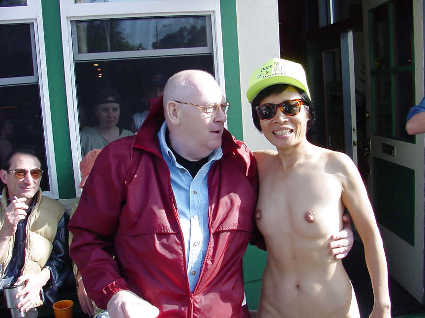 Bild 72175 von Schambereich in Kategorie Public Nude