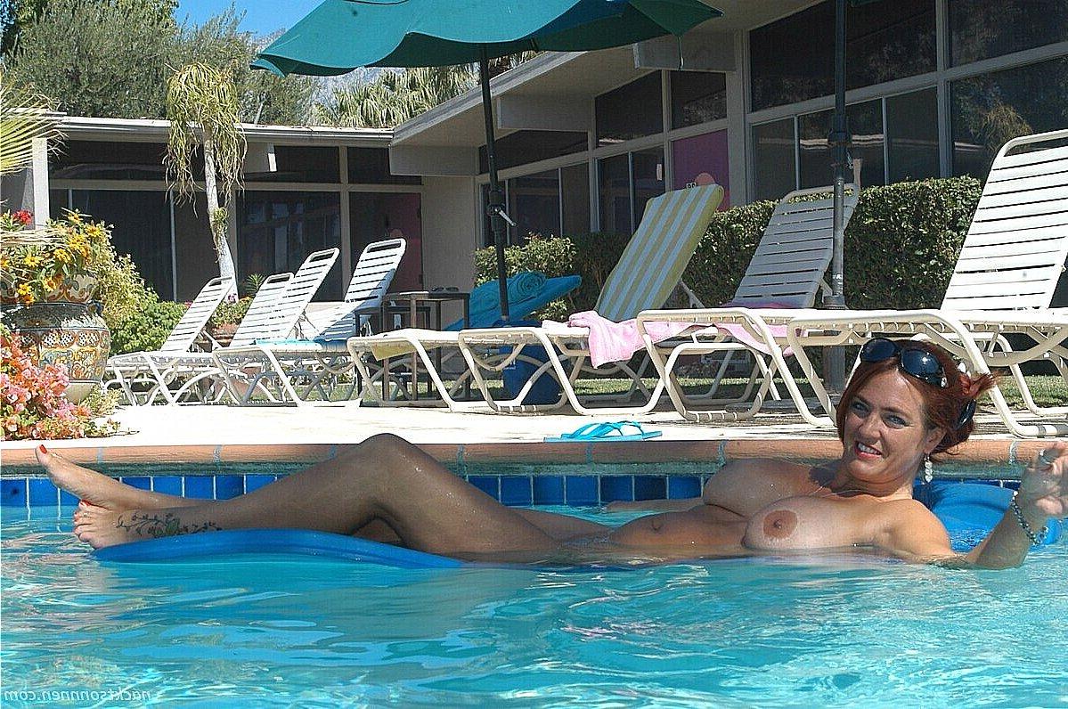 Bild 104590 von Stumpel in Kategorie Public Nude